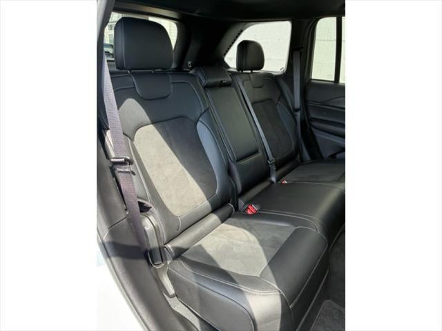 2025 Jeep Grand Cherokee Altitude X 4x4