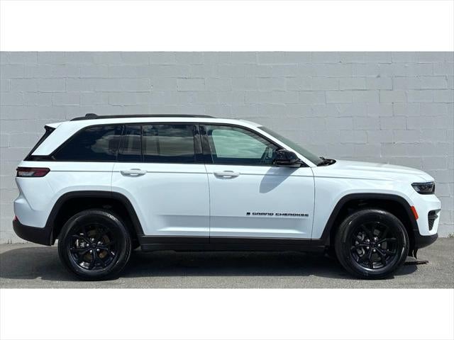 2025 Jeep Grand Cherokee Altitude X 4x4