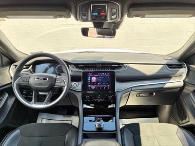 2025 Jeep Grand Cherokee Altitude X 4x4