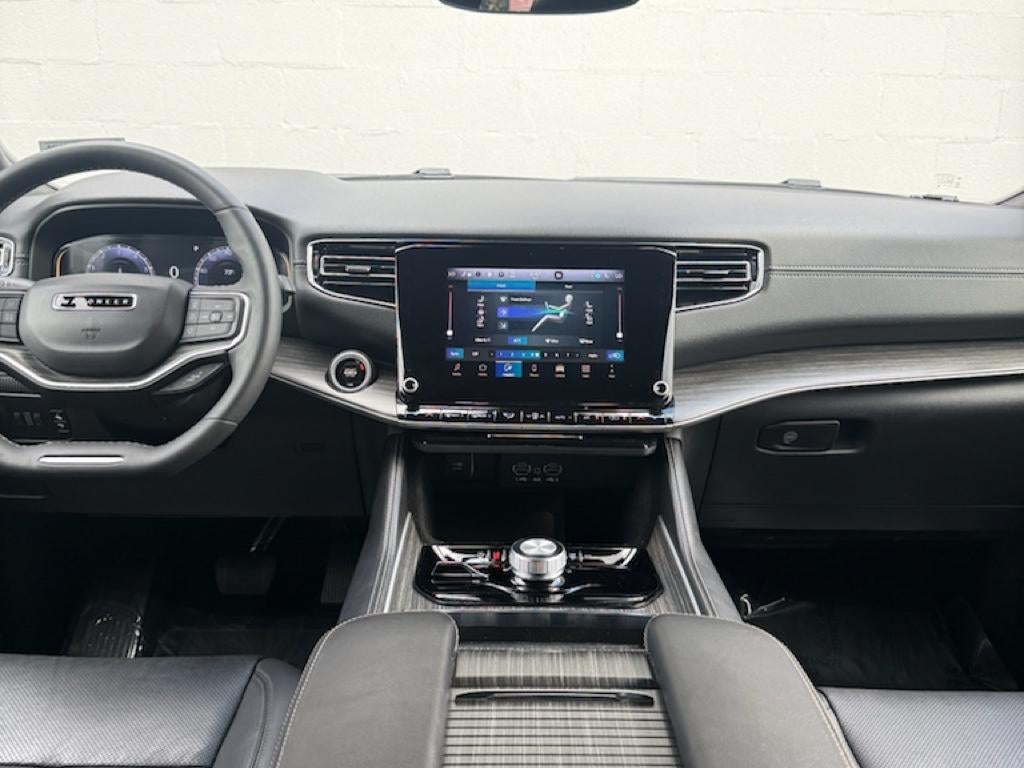 2024 Jeep Wagoneer L Series II 4x4