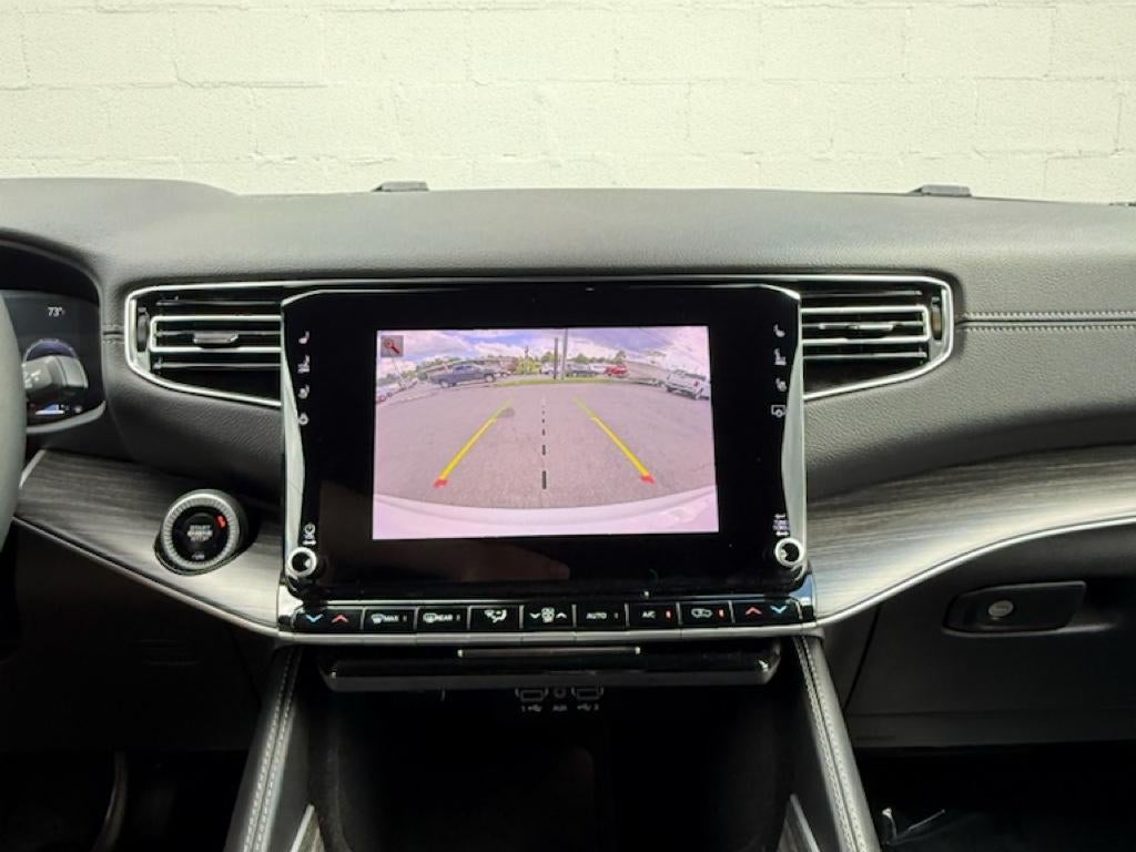 2024 Jeep Wagoneer L Series II 4x4