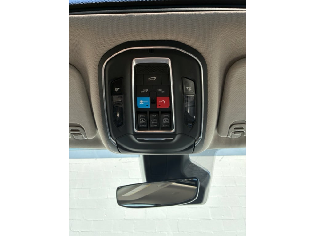 2022 Jeep Wagoneer Series III 4x4