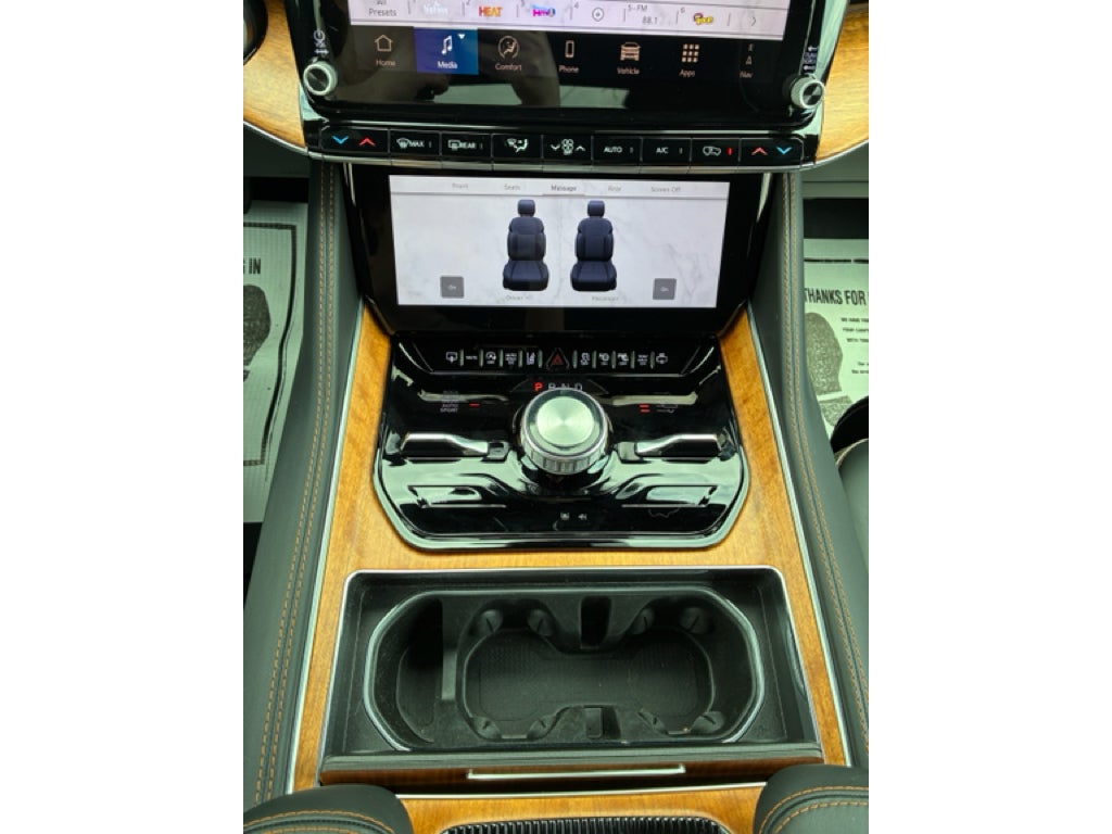 2025 Jeep Grand Wagoneer Series III 4x4