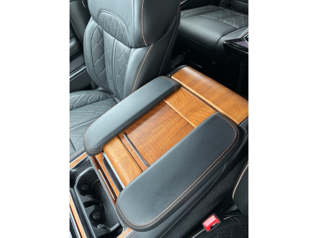 2025 Jeep Grand Wagoneer Series III 4x4
