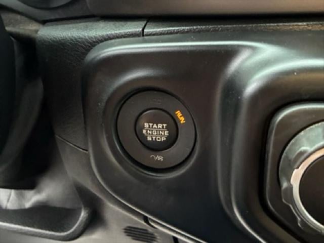 2020 Jeep Gladiator Sport S 4X4