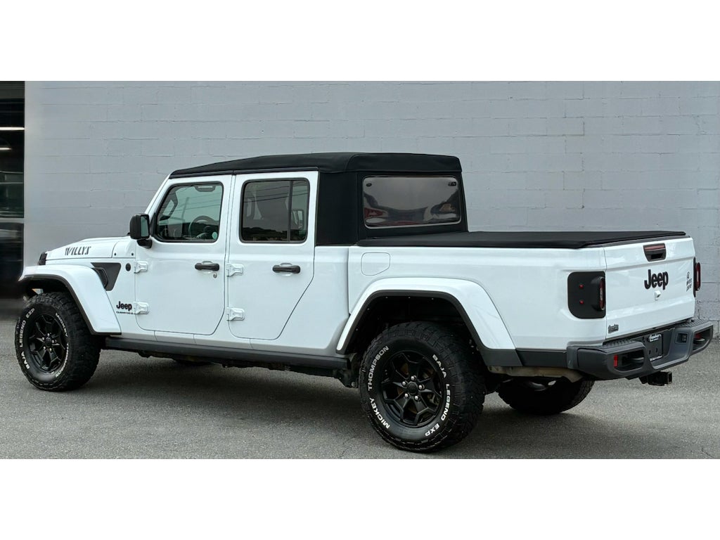 2023 Jeep Gladiator Willys Sport 4x4