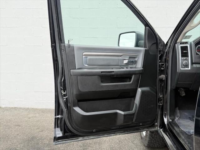 2024 RAM 1500 Classic SLT Quad Cab 4x4 6'4' Box