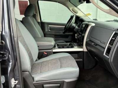 2017 RAM 1500 Big Horn Crew Cab 4x4 5'7' Box