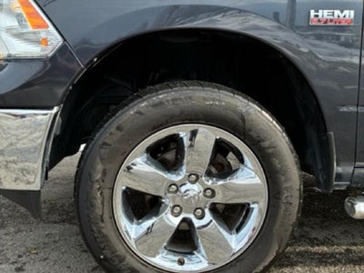 2017 RAM 1500 Big Horn Crew Cab 4x4 5'7' Box