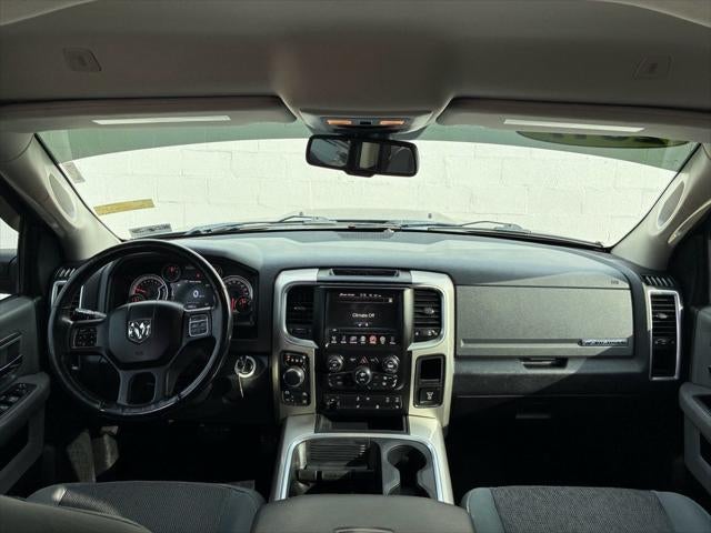 2017 RAM 1500 Big Horn Crew Cab 4x4 5'7' Box