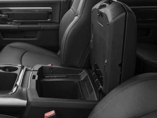 2017 RAM 1500 Sport Crew Cab 4x4 5'7' Box