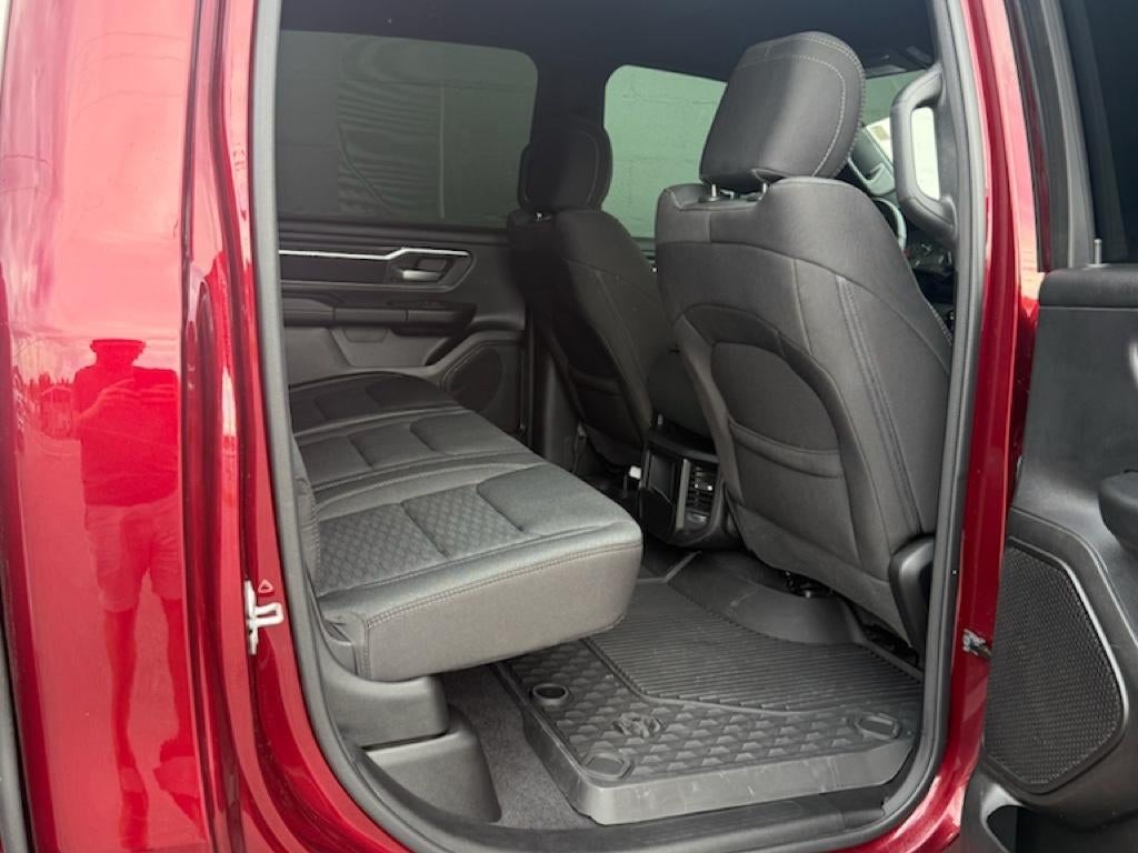 2025 RAM 1500 Big Horn Crew Cab 4x4 5'7' Box