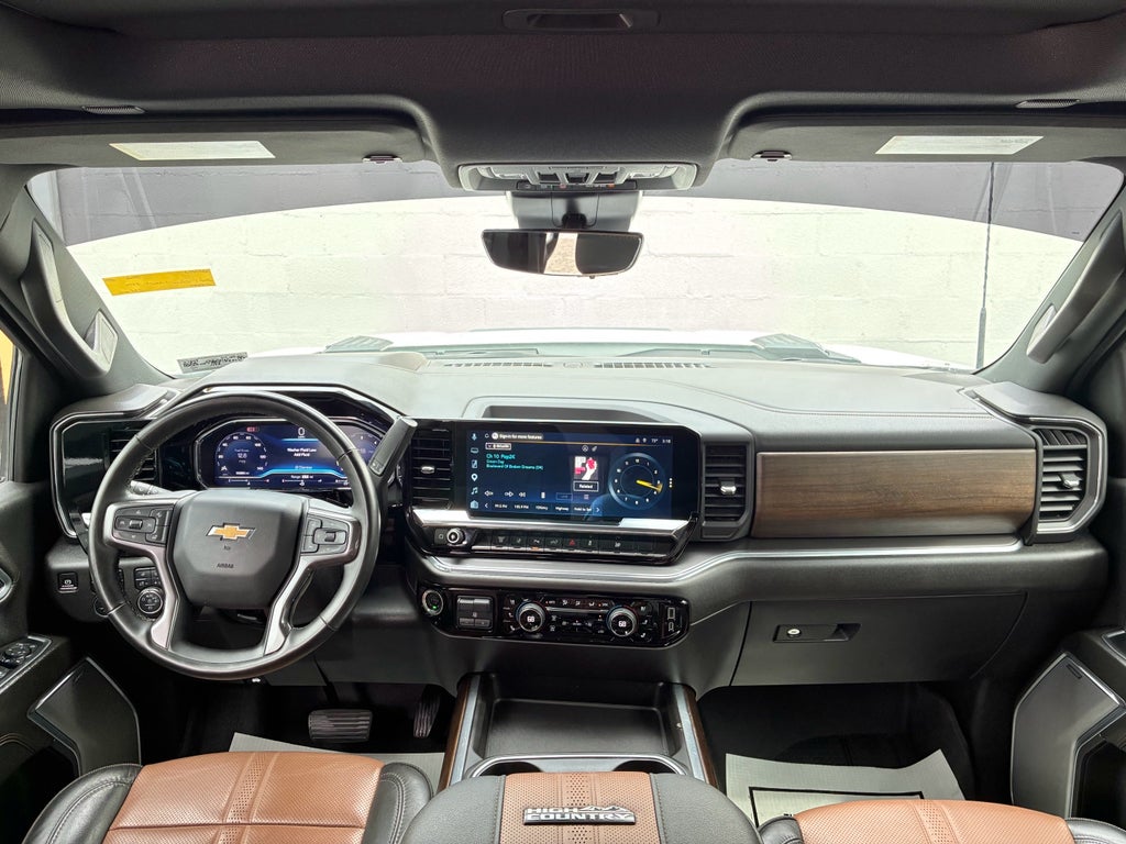 2025 Chevrolet Silverado 3500HD 4WD Crew Cab Long Bed High Country