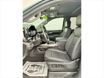 2025 Chevrolet Silverado 1500 4WD Crew Cab Short Bed LTZ