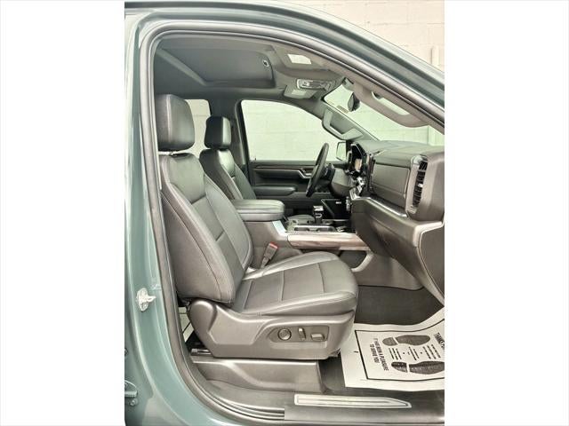 2025 Chevrolet Silverado 1500 4WD Crew Cab Short Bed LTZ