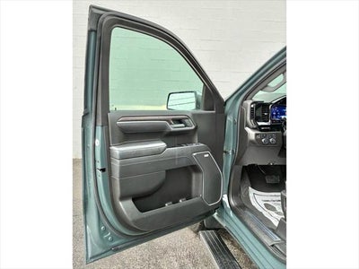 2025 Chevrolet Silverado 1500 4WD Crew Cab Short Bed LTZ
