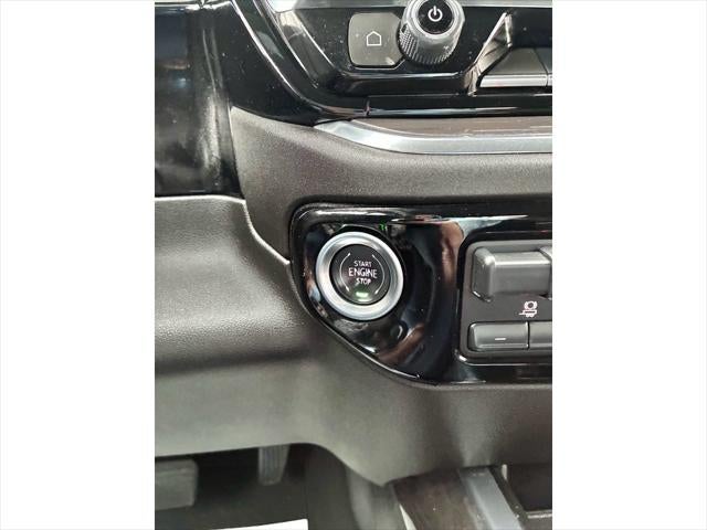 2025 Chevrolet Silverado 1500 4WD Crew Cab Short Bed LTZ