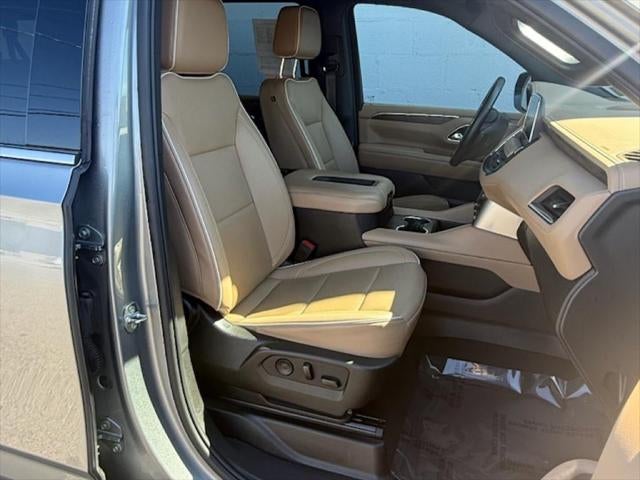 2024 Chevrolet Suburban 4WD Premier