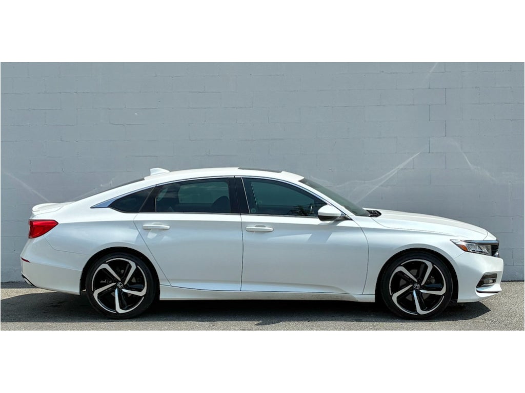 1HGCV2F30JA036571