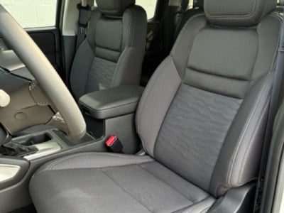 2024 Nissan Frontier Crew Cab SV 4x4