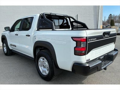 2024 Nissan Frontier Crew Cab SV 4x4