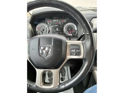 2018 RAM 2500 Laramie Crew Cab 4x4 6'4' Box
