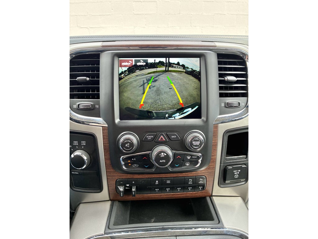 2018 RAM 2500 Laramie Crew Cab 4x4 6'4' Box