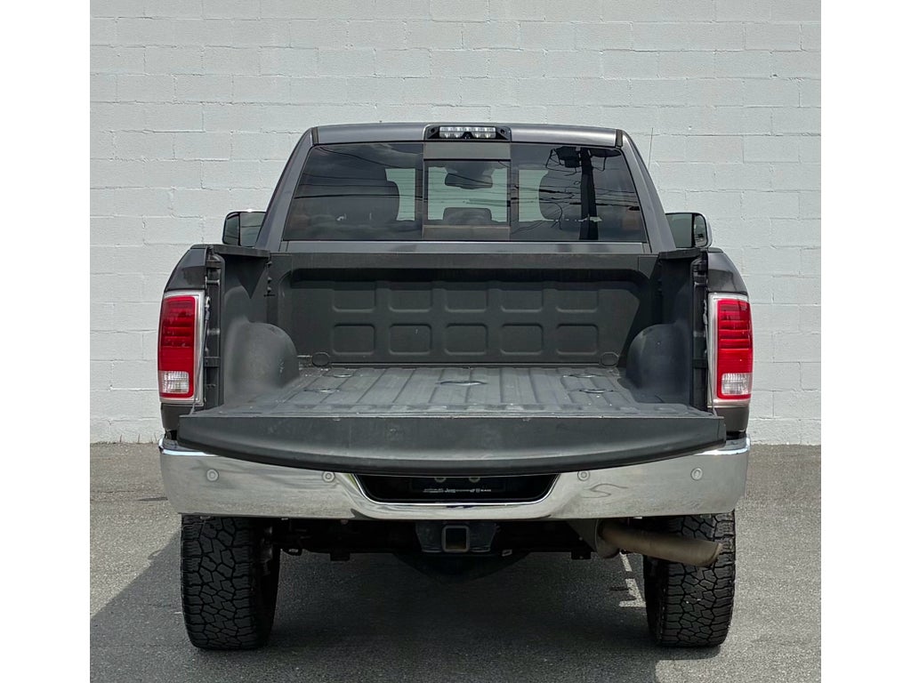 2018 RAM 2500 Laramie Crew Cab 4x4 6'4' Box