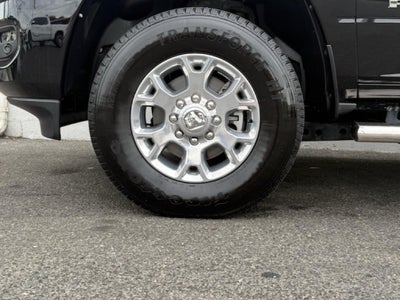 2024 RAM 2500 Laramie Crew Cab 4x4 6'4' Box