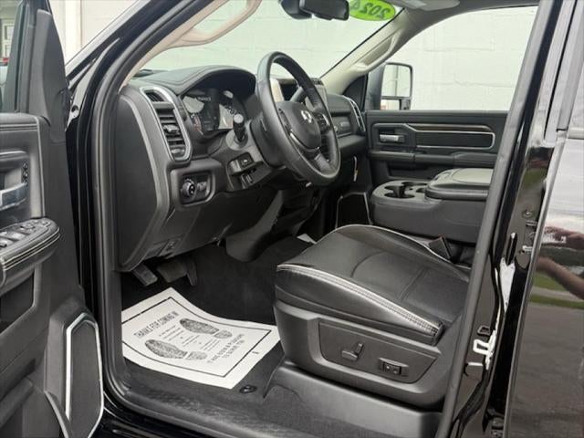 2024 RAM 2500 Laramie Crew Cab 4x4 6'4' Box