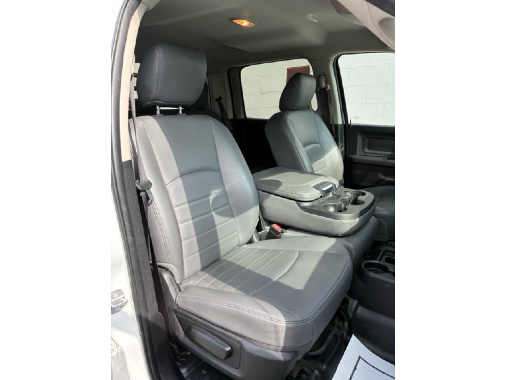 2018 RAM 5500 Chassis Tradesman/SLT/Laramie