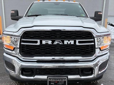 2024 RAM 3500 Chassis Tradesman/SLT/Laramie/Limited