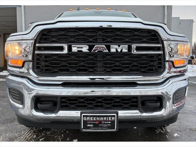 2024 RAM 3500 Chassis Tradesman/SLT/Laramie/Limited