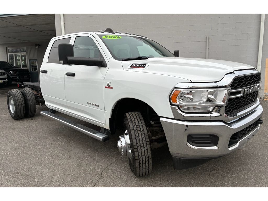 2022 RAM 3500 Chassis Tradesman/SLT/Laramie/Limited