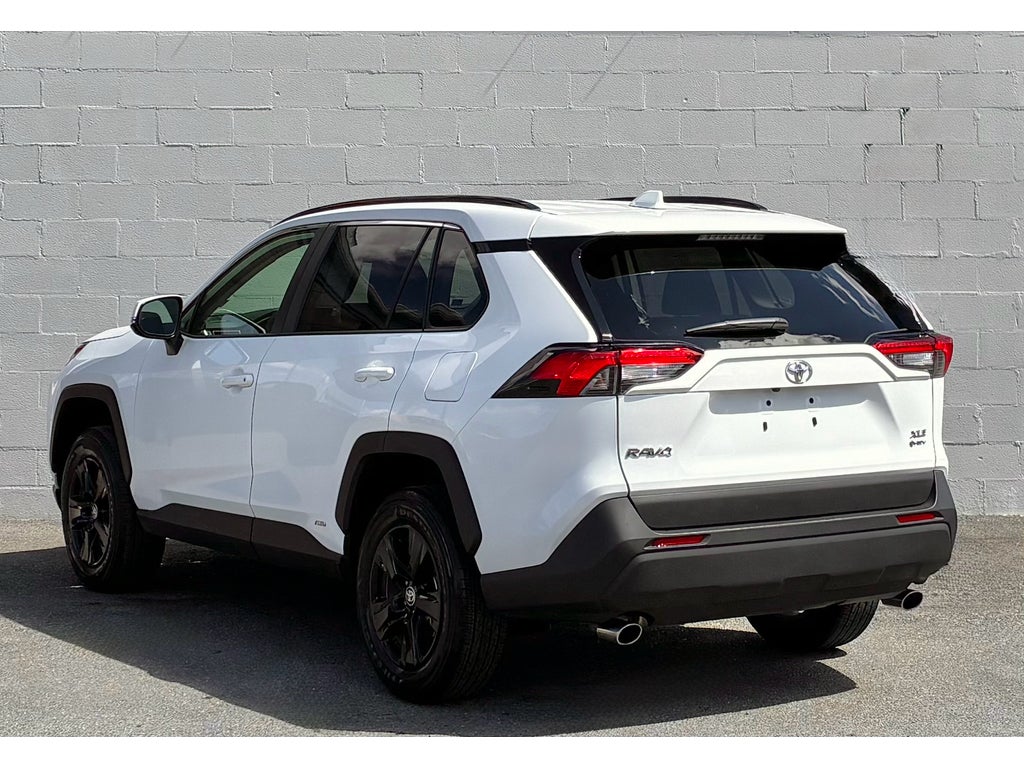 2025 Toyota RAV4 Hybrid XLE