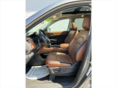2023 Nissan Pathfinder Platinum 4WD
