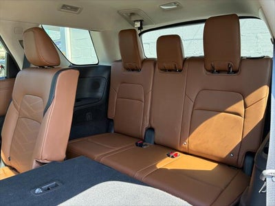 2023 Nissan Pathfinder Platinum 4WD