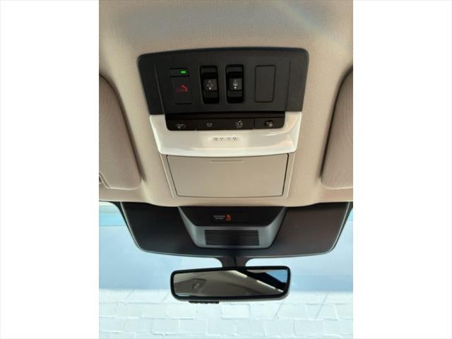 2023 Nissan Pathfinder Platinum 4WD