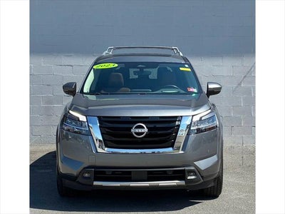 2023 Nissan Pathfinder Platinum 4WD