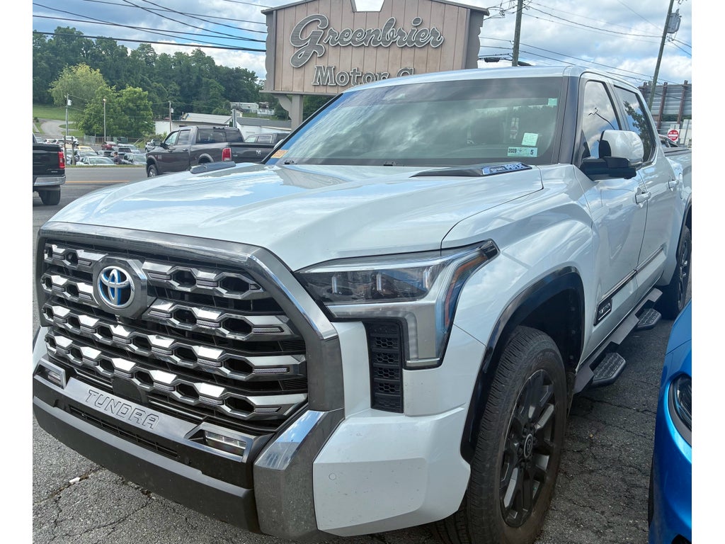 2024 Toyota Tundra Hybrid Platinum 4WD