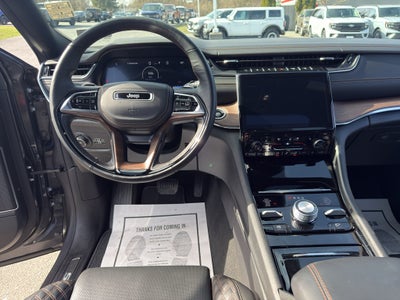 2025 Jeep Grand Cherokee Summit