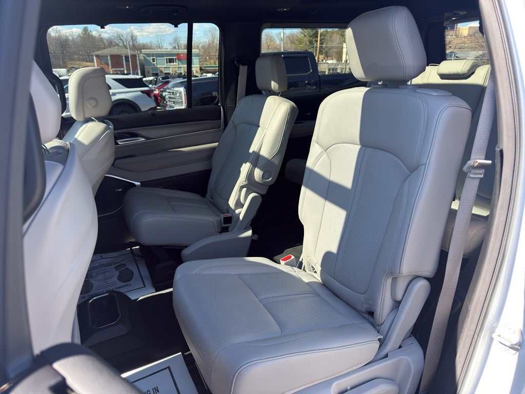 2025 Jeep Wagoneer Series III