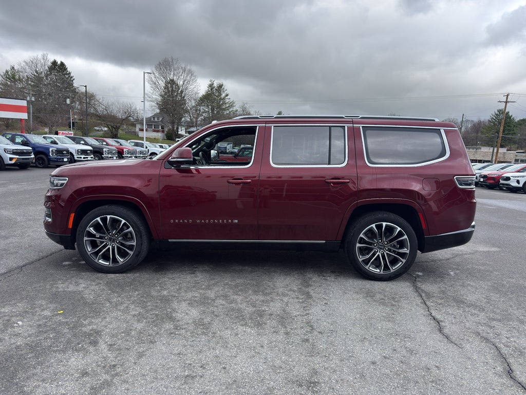 2022 Jeep Grand Wagoneer Series III