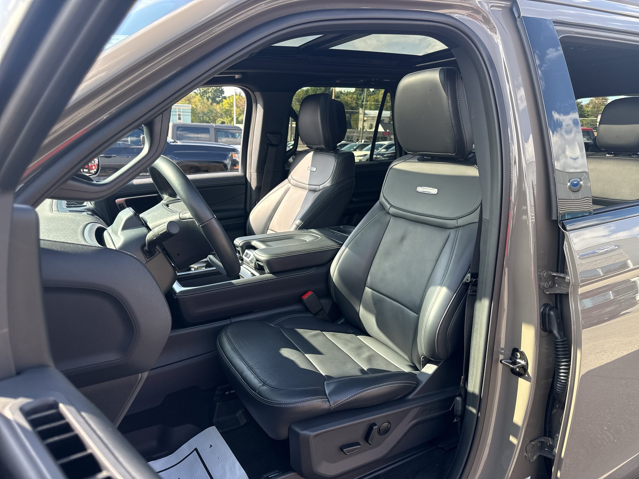 2026 Ford Expedition Platinum
