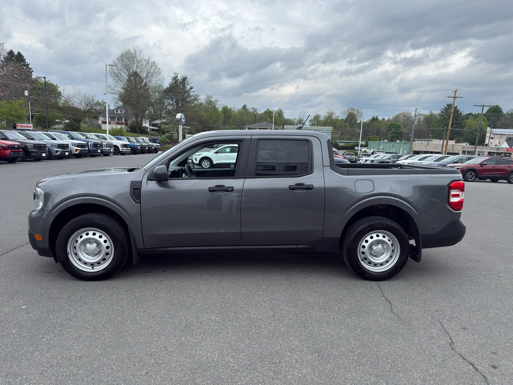 2023 Ford Maverick XL