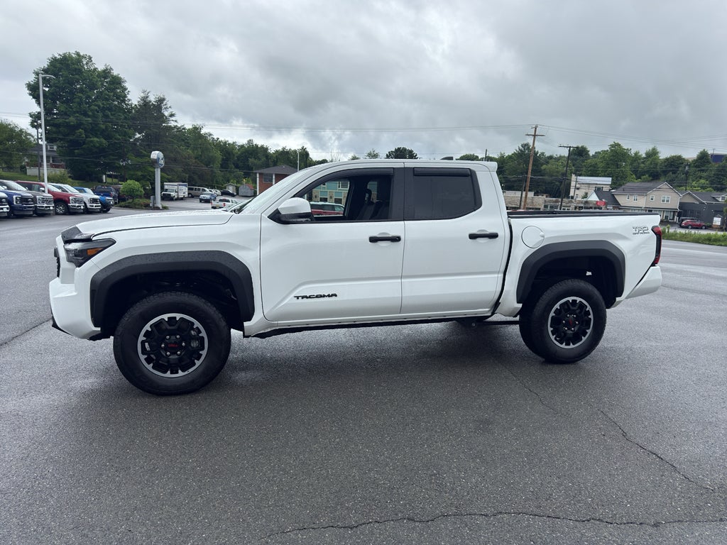 2025 Toyota Tacoma TRD Off Road