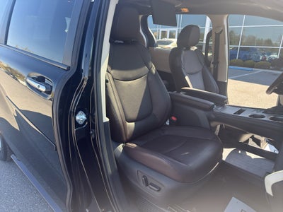 2023 Toyota Sienna Platinum