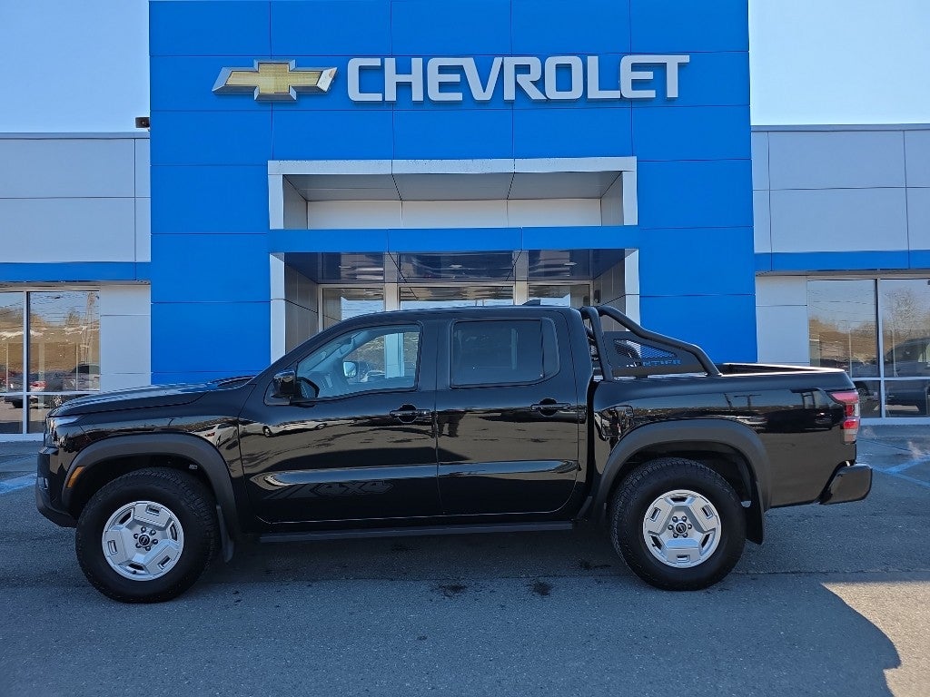 2024 Nissan Frontier SV