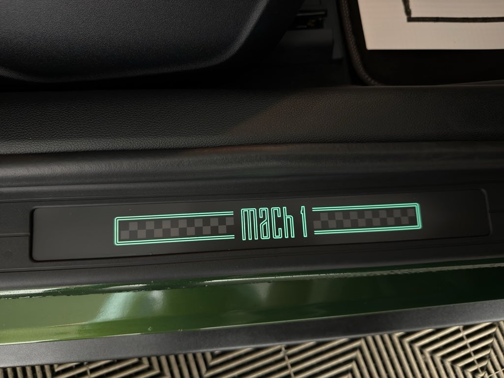 2022 Ford Mustang Mach 1