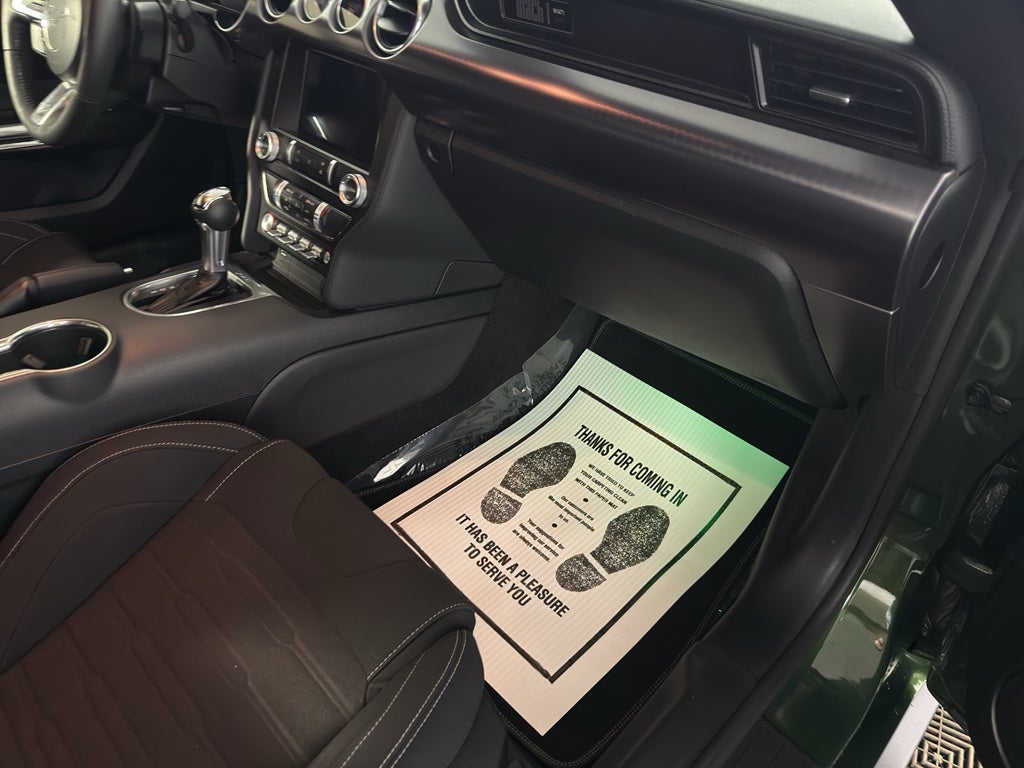 2022 Ford Mustang Mach 1